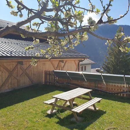 App. Monte Pore - Agriturismo La Majon كوليه سانتا لوسيا المظهر الخارجي الصورة